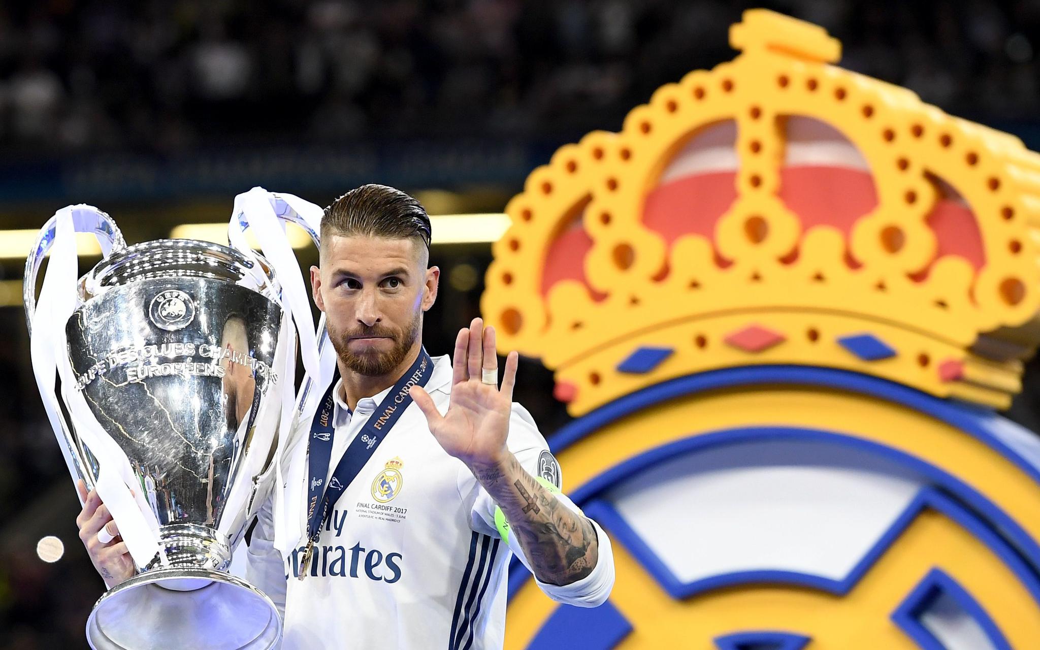 跟队记者：邓弗里斯因脚踝受伤可能缺阵至12月中旬左右（队记：邓弗里斯脚踝受伤，或缺阵至12月中旬左右）